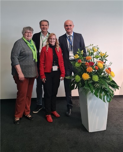 Teilnehmende beim Deutschen Krebskongress 2024 in Berlin