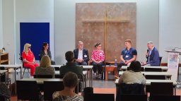 Offene Krebskonferenz in der Christlichen Akademie Halle – September 2025